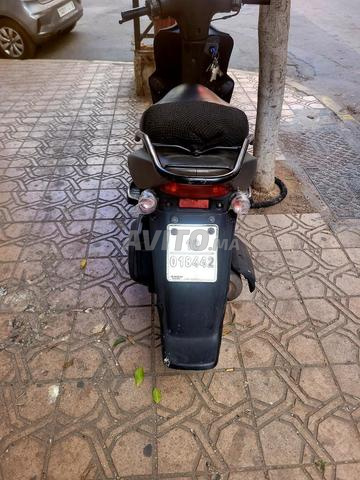 Kymco Agility 50cc Très bon état - hawta - 2