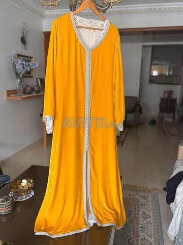 Caftan en velours avec tehtiya (Fait main) M/L - 2