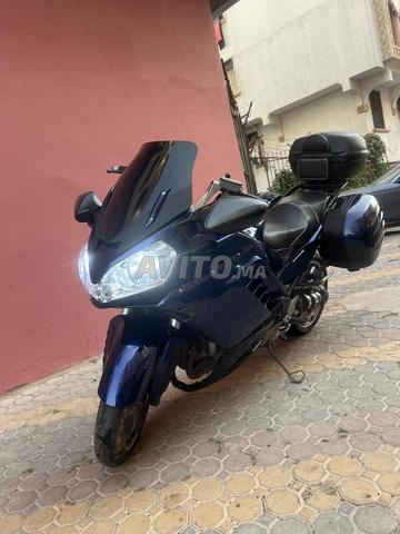 Kawasaki GTR 1400 KTRC de 2011 dédouanée en 2013
