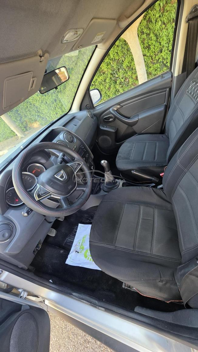 duster à vendre