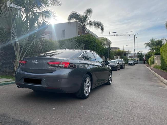 Opel insignia B 2l 170ch AT8 cosmo pack