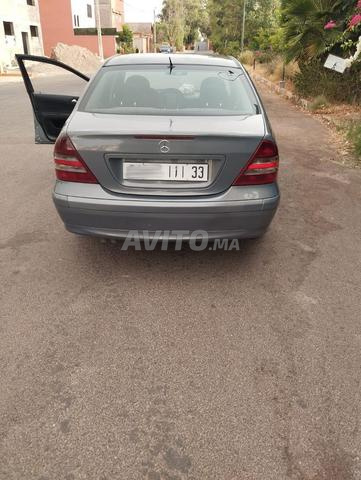 Mercedes C220 - 2