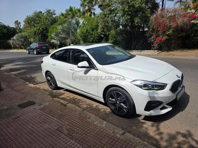 BMW 216d en excellent état 