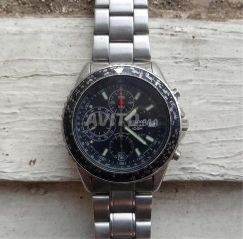 Montre chronographe Seiko 7T92-0CF0 - 2