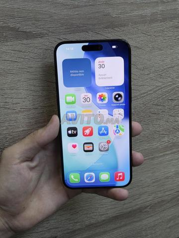 iPhone 15 Pro Max 256Go 90% batterie eSIM - 2