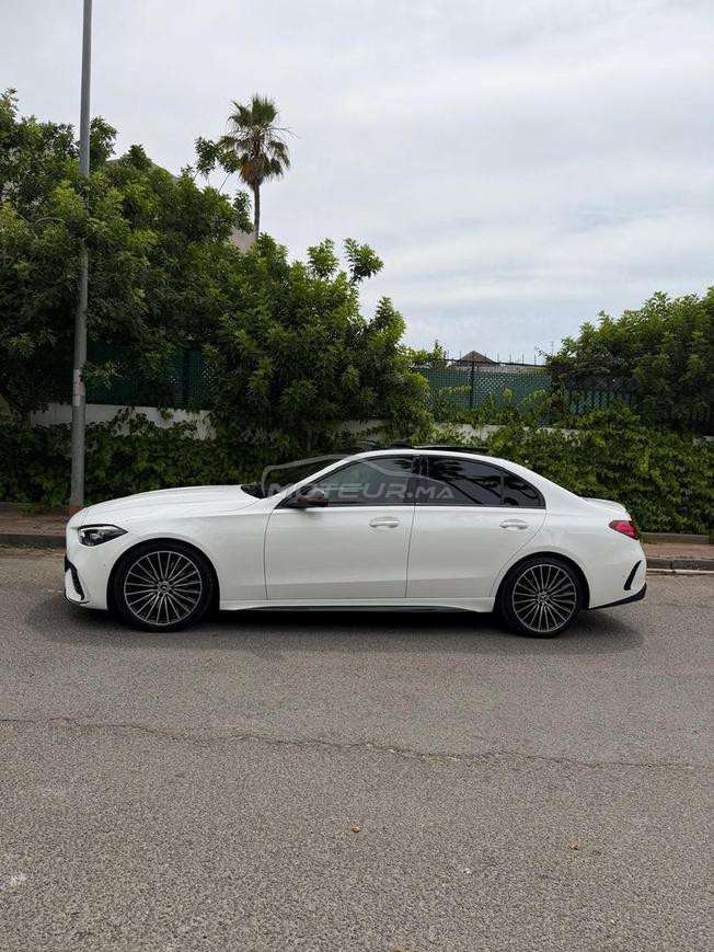 Je vends une mercedes class C pack Amg line plus