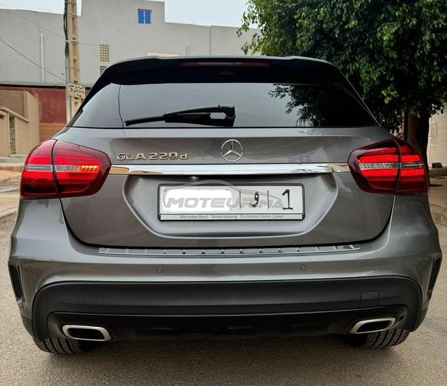 GlA 220 en tres bon etat 