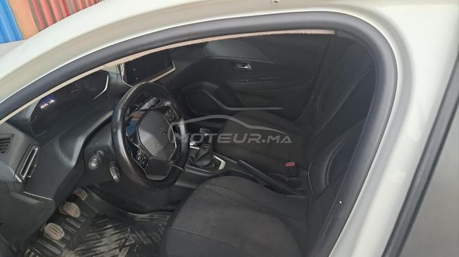 Peugeut 208
