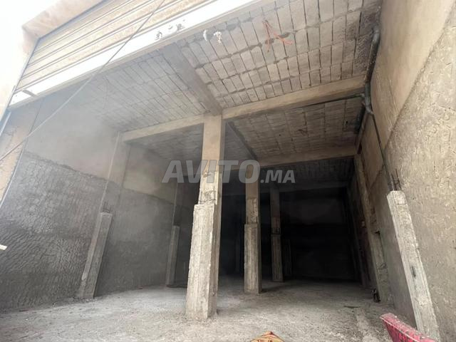 متجر للبيع بمساحة 103 متر (واتساب) - 2