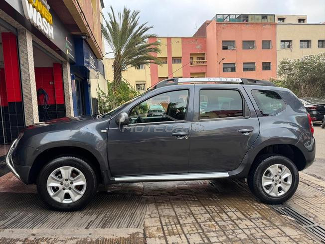 Dacia Duster 2015 Diesel bas km tres bon etat
