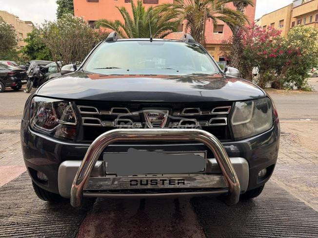 Dacia Duster 2015 Diesel bas km tres bon etat