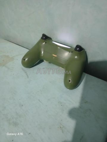 Manette (contrôleur pour PS4) - 2
