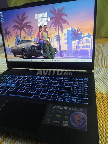 MSI Cyborg 15 A12V RTX 4060 (8GB) i7 1TB SSD - 2