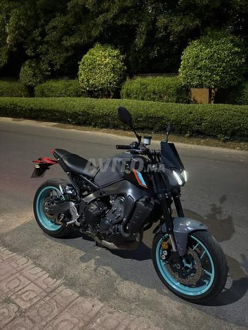 Yamaha MT-09 - 2