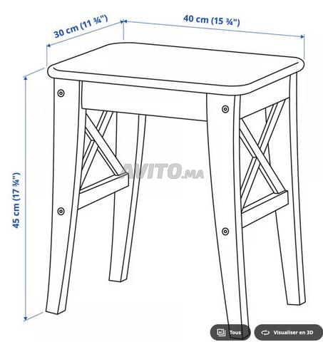 Joli tabouret en bois IKEA - 2