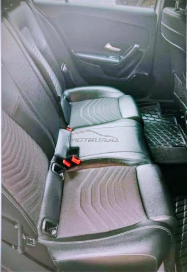 belle mercedes A180 en très bonne état  