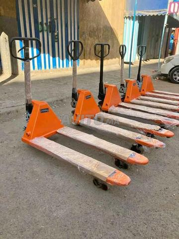 TRANSPALETTE MANUEL 2.5 T ET 3 T - 2