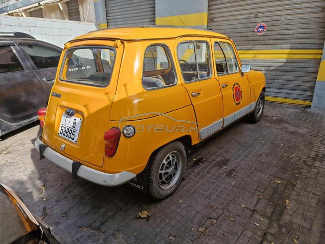 RENAULT 4L / R4