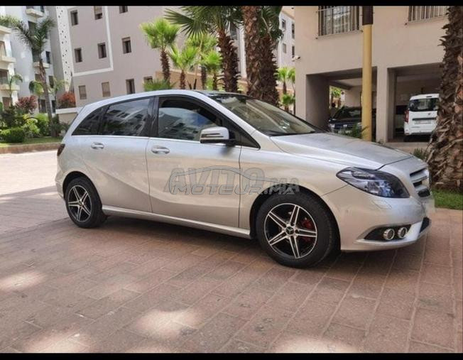 Mercedes B180