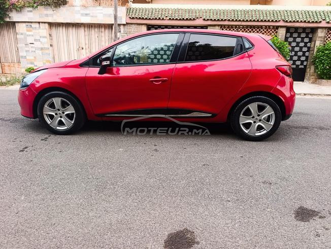 clio 4 diesel 2015 très bon état 