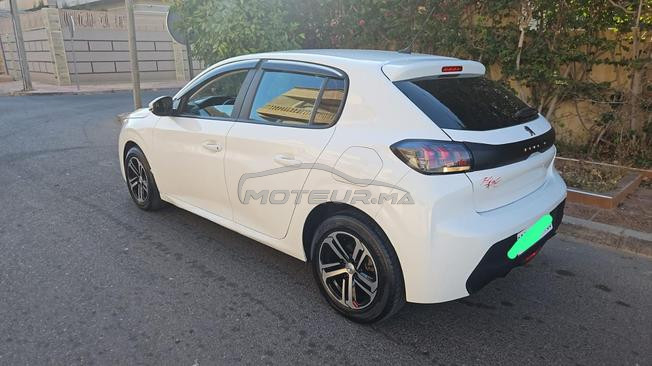 Peugeot 208 diesel 2021