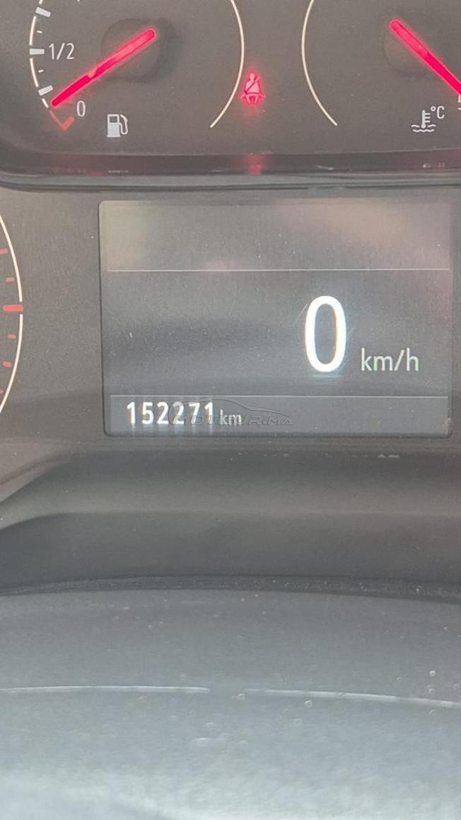 Opel Corsa Diesel Manuelle 2021 à Oujda