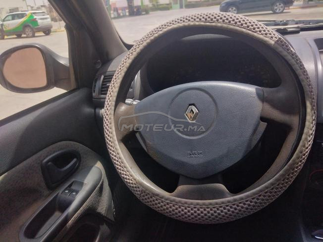Renault Clio Compus Essence Manuelle 2012 à Agadir