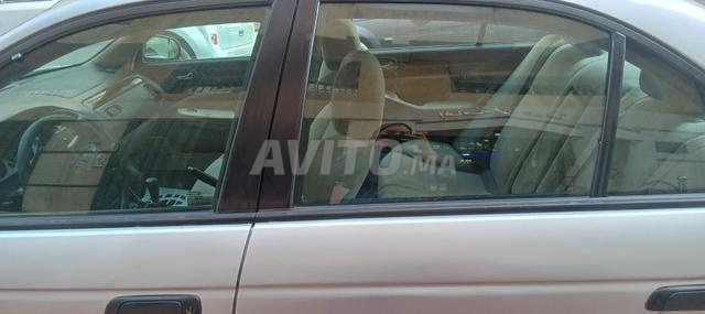هوندا أكورد بنزين يدوية 2000 بالدار البيضاء - 2