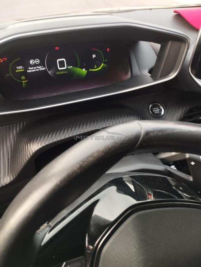 Peugeot 2008 automatique bouton