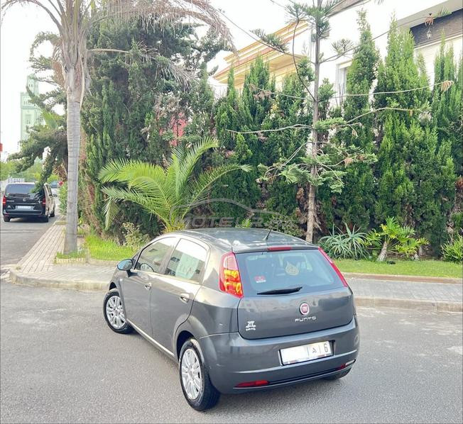 Fiat Punto Diesel Manuelle 2015 à Casablanca