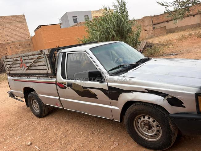 vente voiture pickup mutchibichi L 200 model 1999