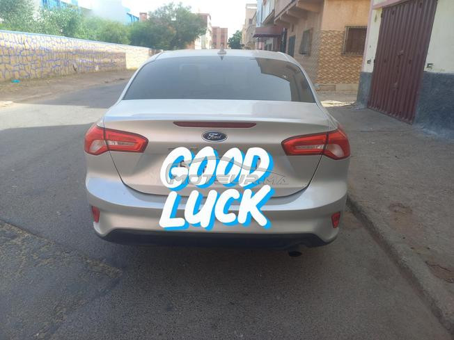 ford focus quasi neuve