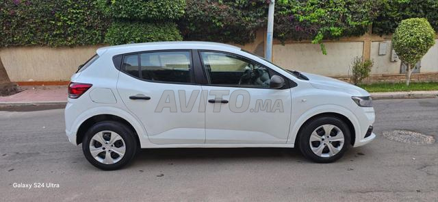 Dacia Sandero Diesel Manuelle 2023 à Agadir - 2