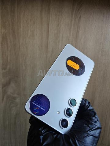 Samsung S24 5G 128Go 8Ram Officiel - 2