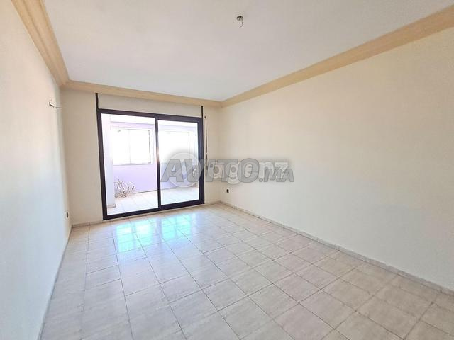 CMN-MA-1938 - Appartement à vendre à Les hôpitaux