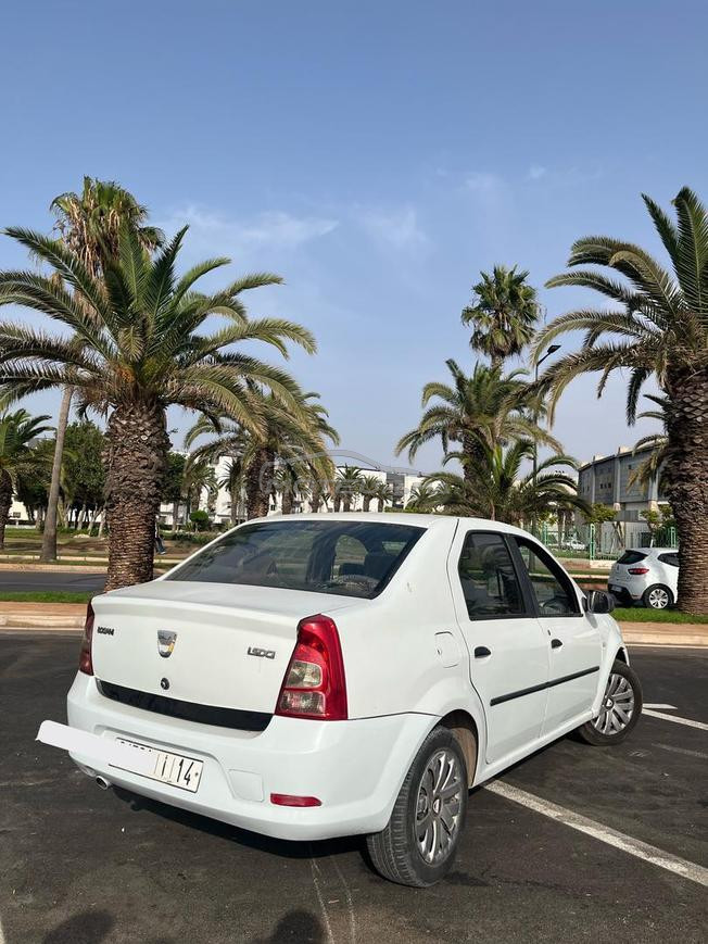 DACIA LOGAN 2011