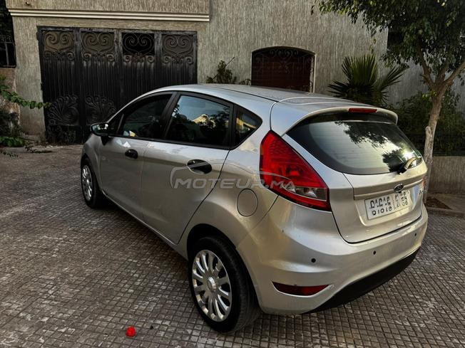 ford fiesta très très bonne état 