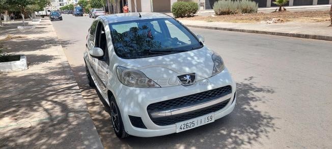 peugeot 107 touuutes options comme neuve