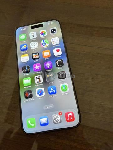 iPhone 15 Pro Max 256 Go - 2