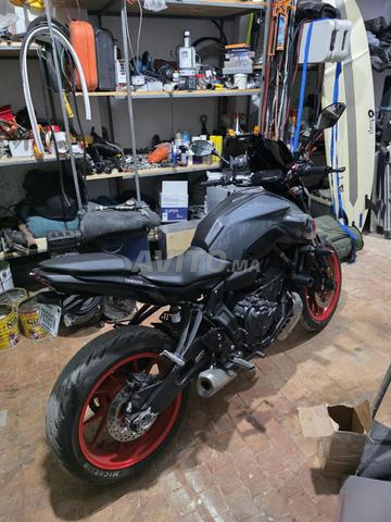 MT07 8000 كم - 2