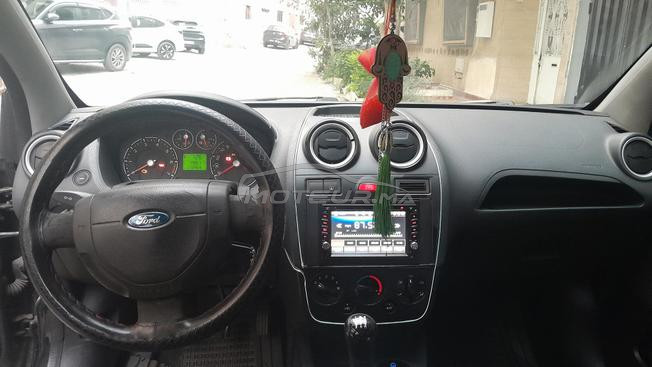 Ford fiesta essence 
