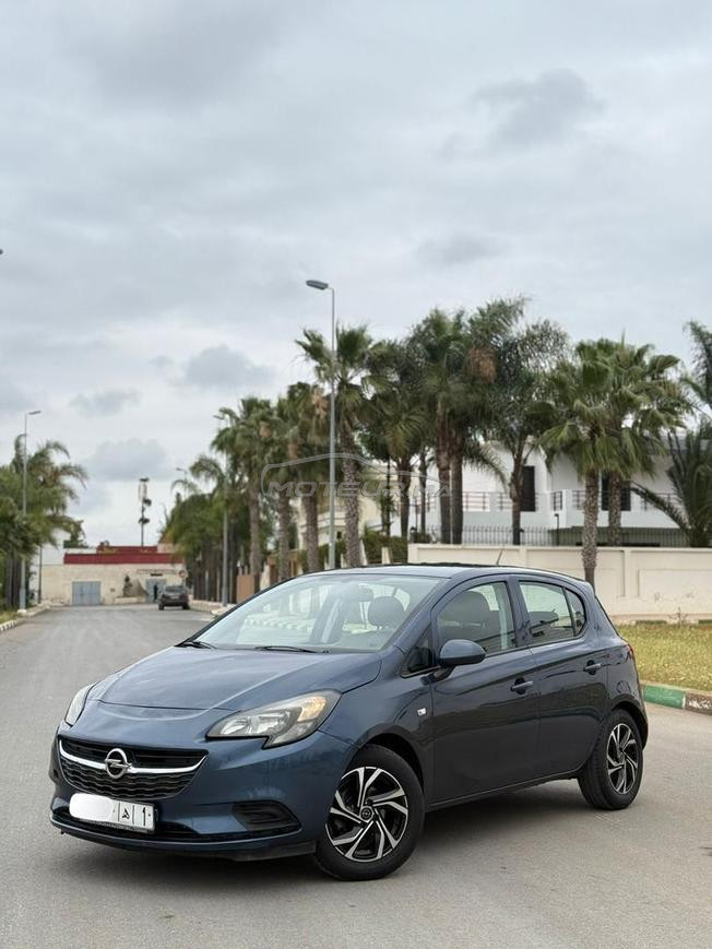 voiture d'occasion en très bon état 