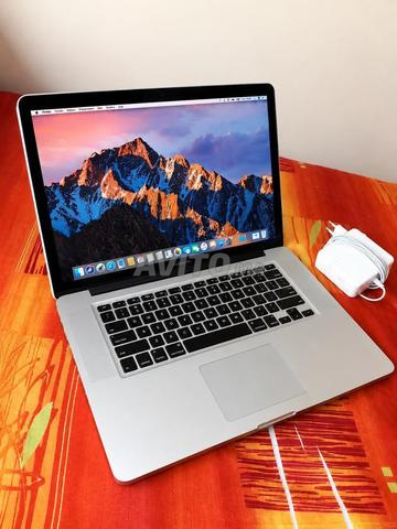 MacBook i7 pro Rétine double Ram 8 disque 256 SSD