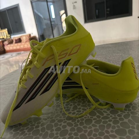 حذاء رياضي f50 أخضر أصلي