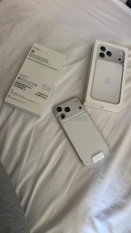 iPhone 17 Pro Max 256G neuf - 2
