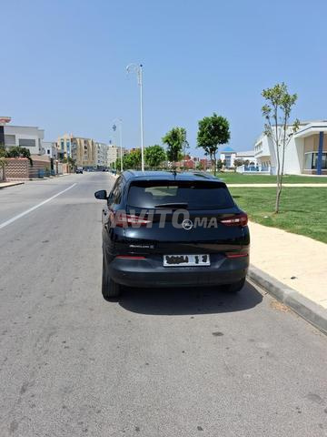 Opel Grandland Diesel Manuelle 2020 à Rabat - 2