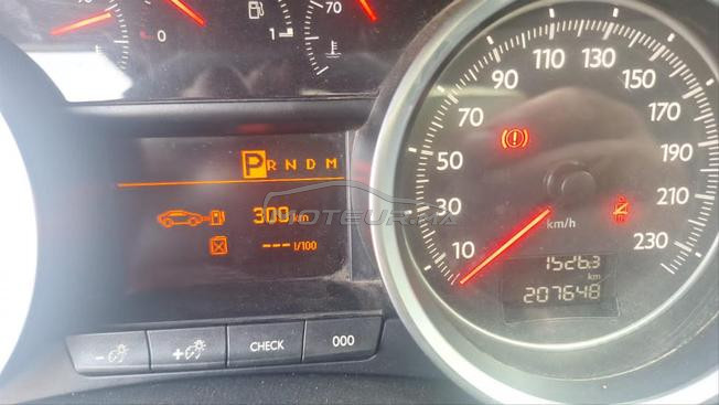 je met ma voiture Peugeot en vente