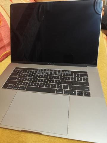 MacBook pro 15pouces 2017 i7 16 Go RAM - 2