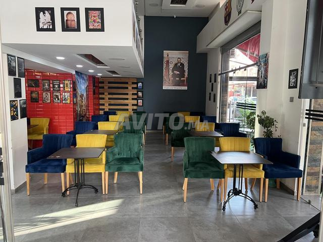 Café restaurant à louer, 2 façades, entièrement équipé - 2