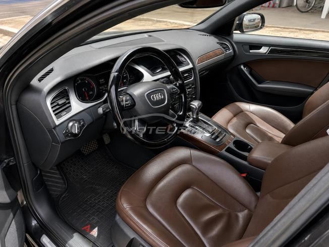 Audi A4 Diesel Automatique 2016 à OUED ZZM